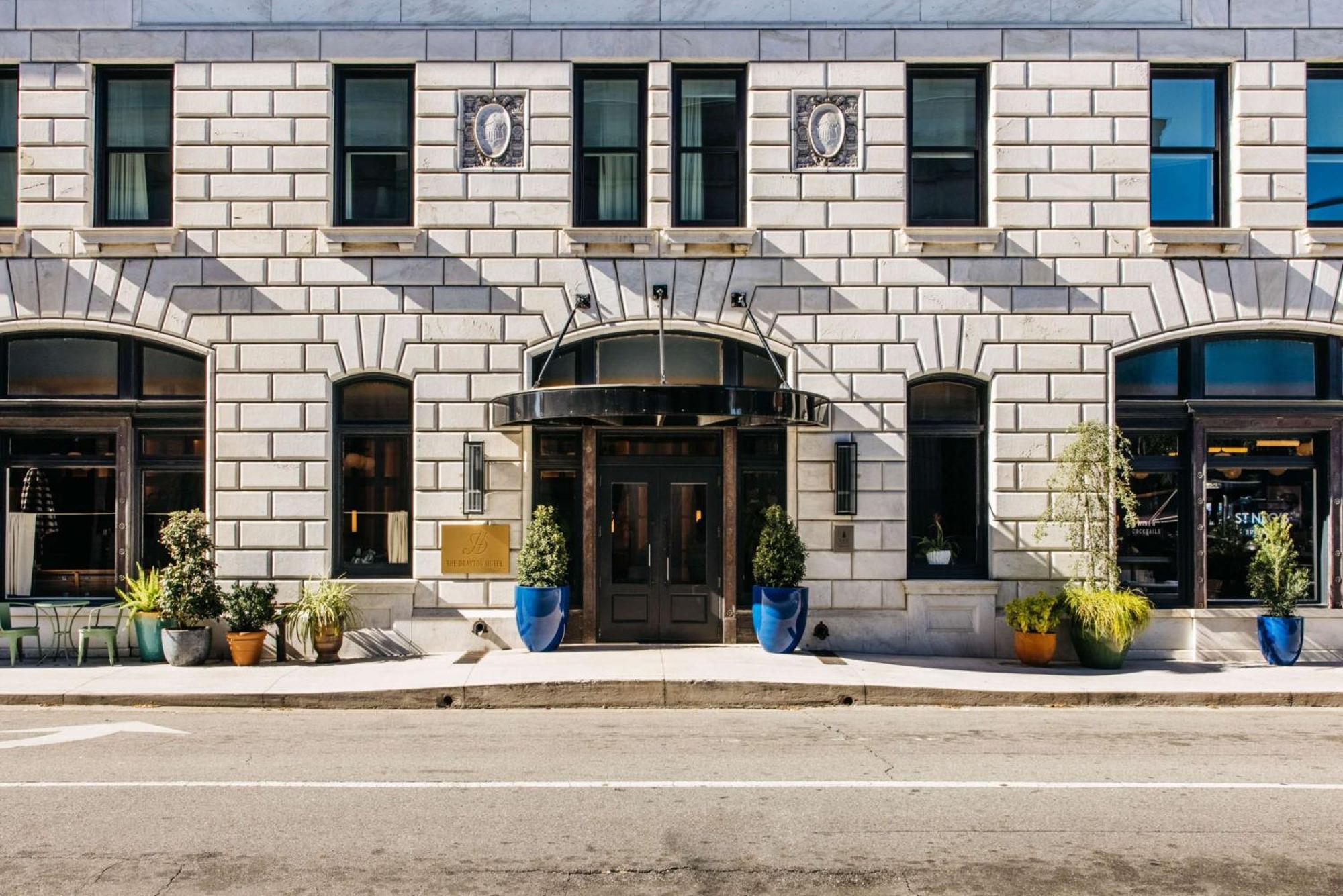 The Drayton Hotel Savannah, Curio Collection By Hilton Екстериор снимка
